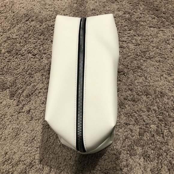 RAE DUNN || Cosmetic Pouch || MY FACE - Picture 4 of 5